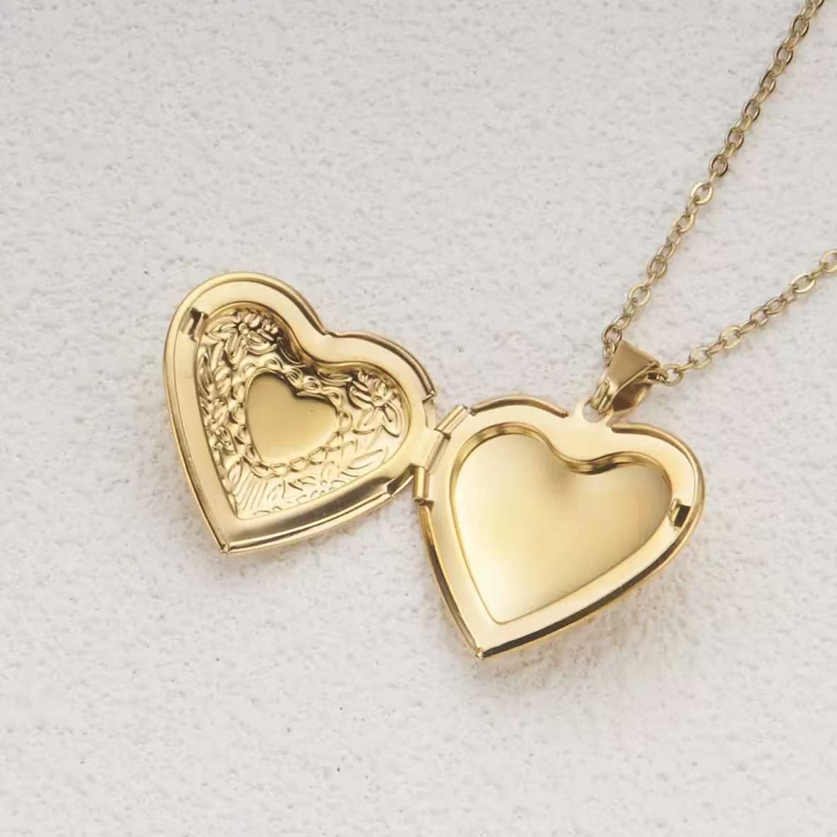 Romantische Hartvormige Hanger - Heart Locket Necklace Photo recensie en prijs